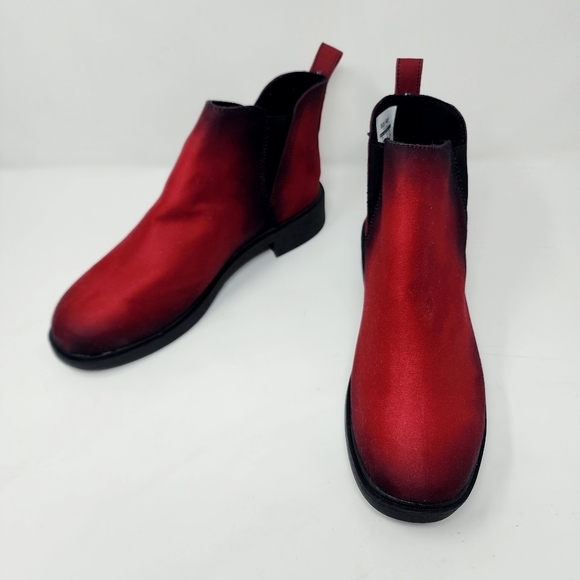 Rogue + Wolf Mood:Blood Chelsea Boots -Water-Resistant Mens 7.5